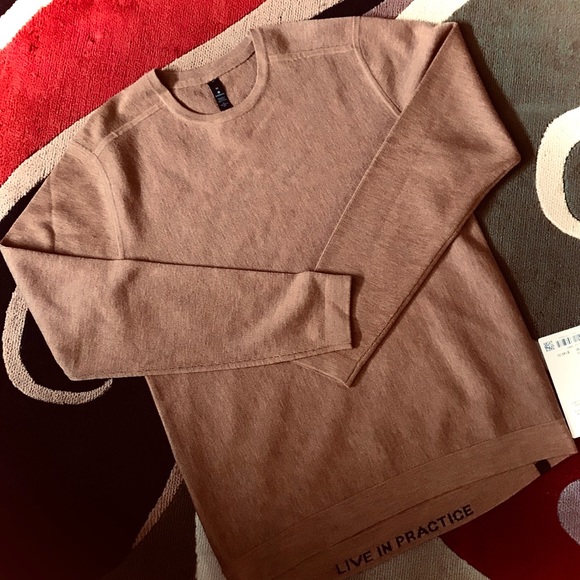 Lululemon Alpine Air Sweater NWT!! - Picture 4 of 8